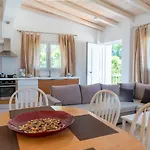 Apartament Sofia - Beachfront *