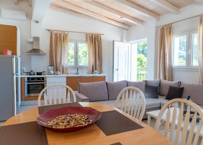 Апартаменты Sofia - Beachfront *